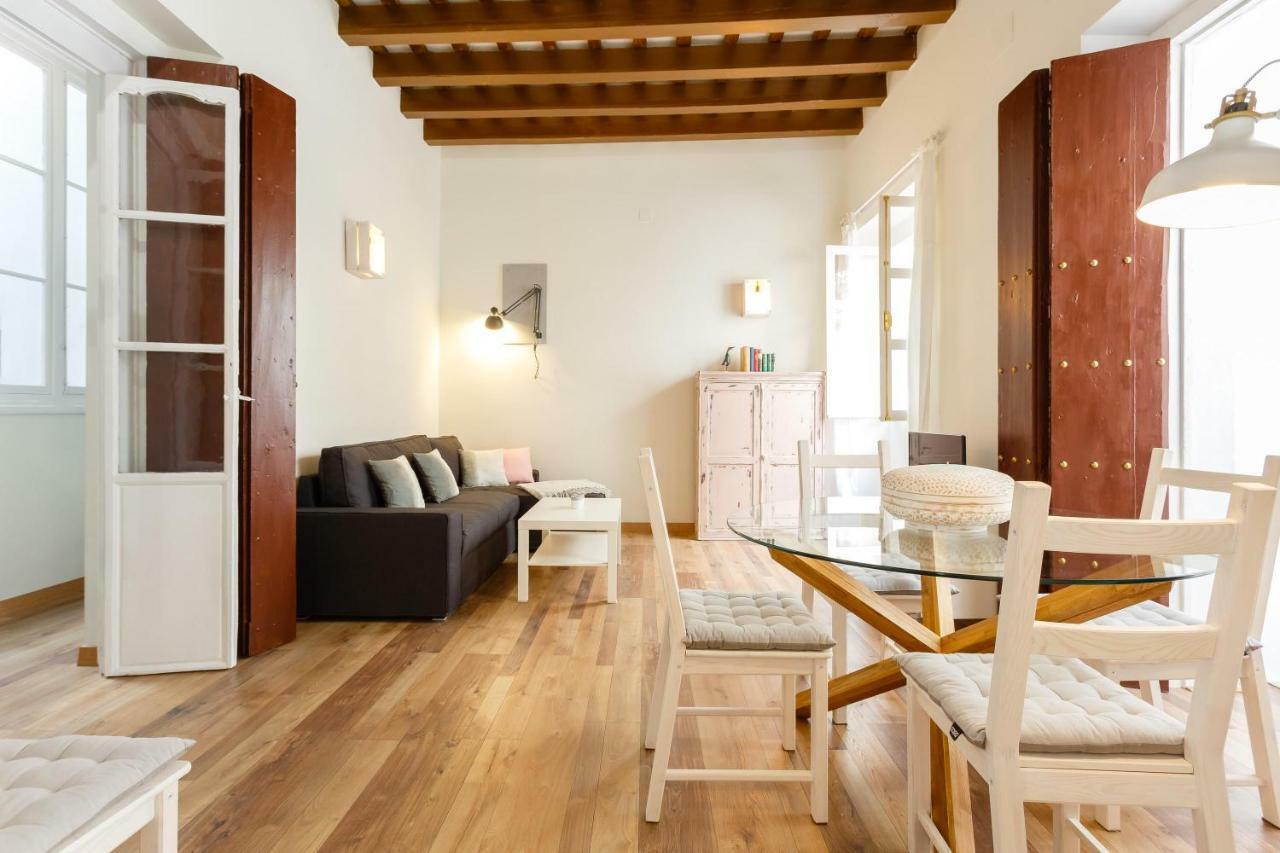 Puertas De Rosario Cepeda * Cádiz